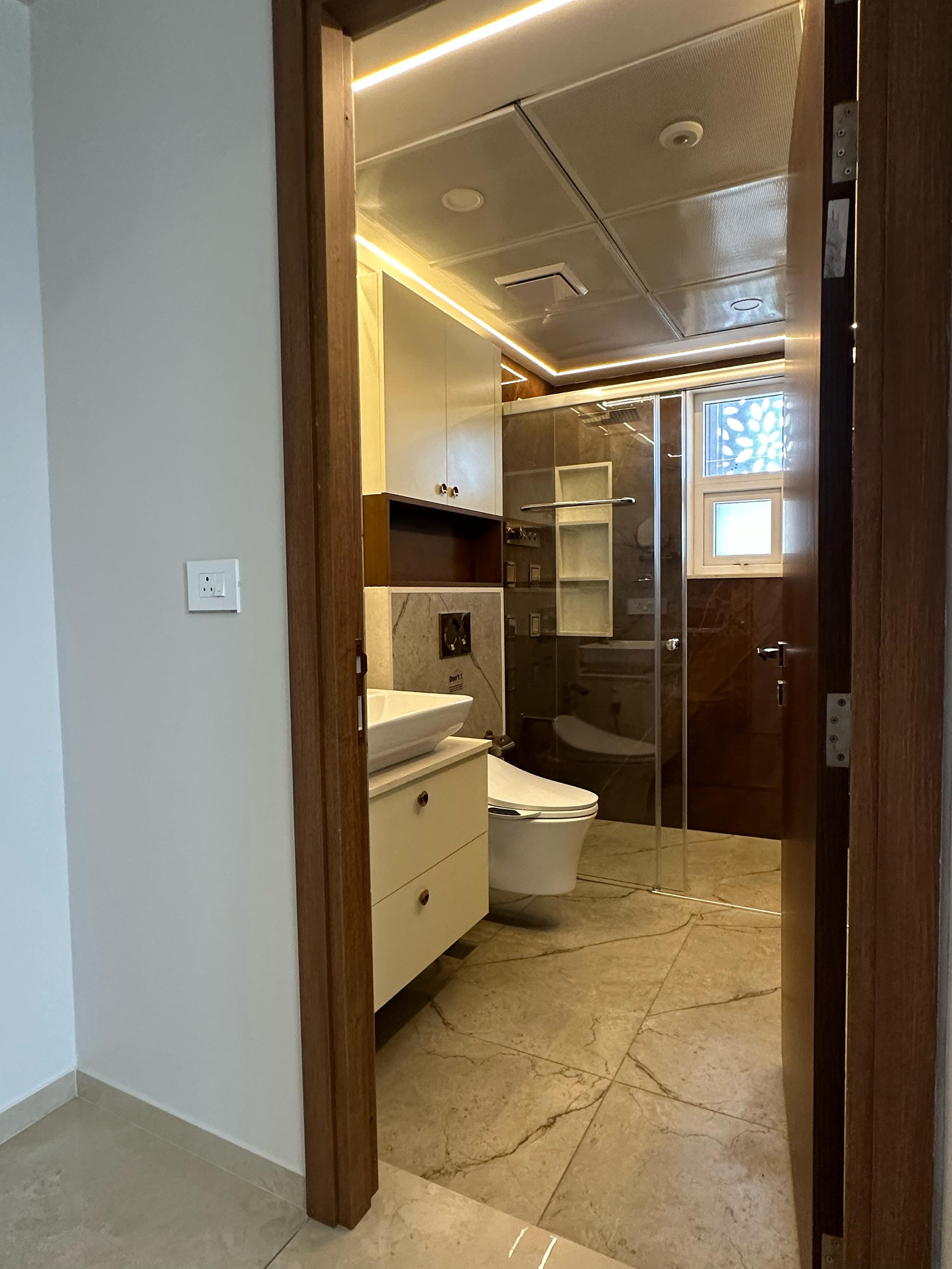 3BHK Luxury Apartment in Kowdiar SFS Retreat - 5